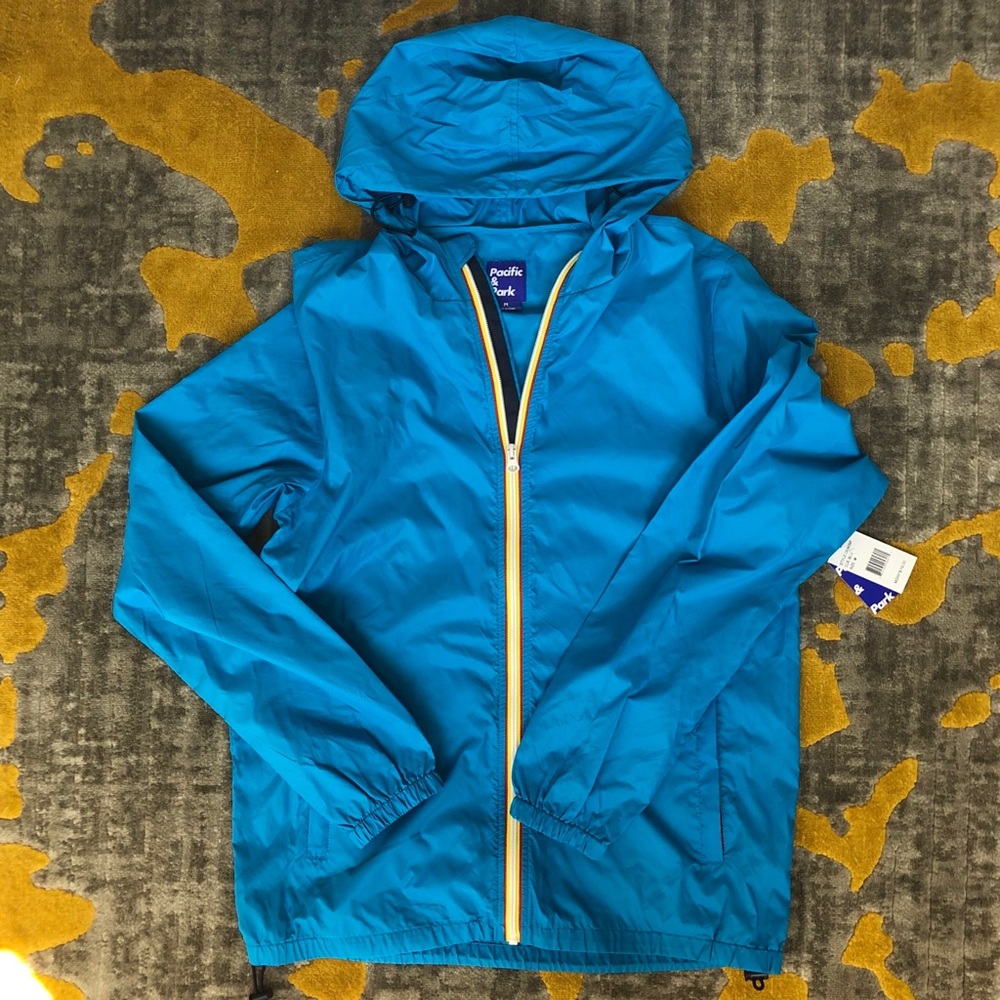 NWT Men’s Retro Pacific & Park Hooded Windbreaker